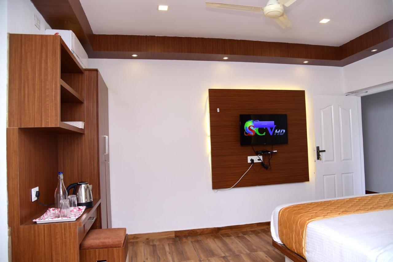 Nirvana Holistic Living Varagampadi Esterno foto