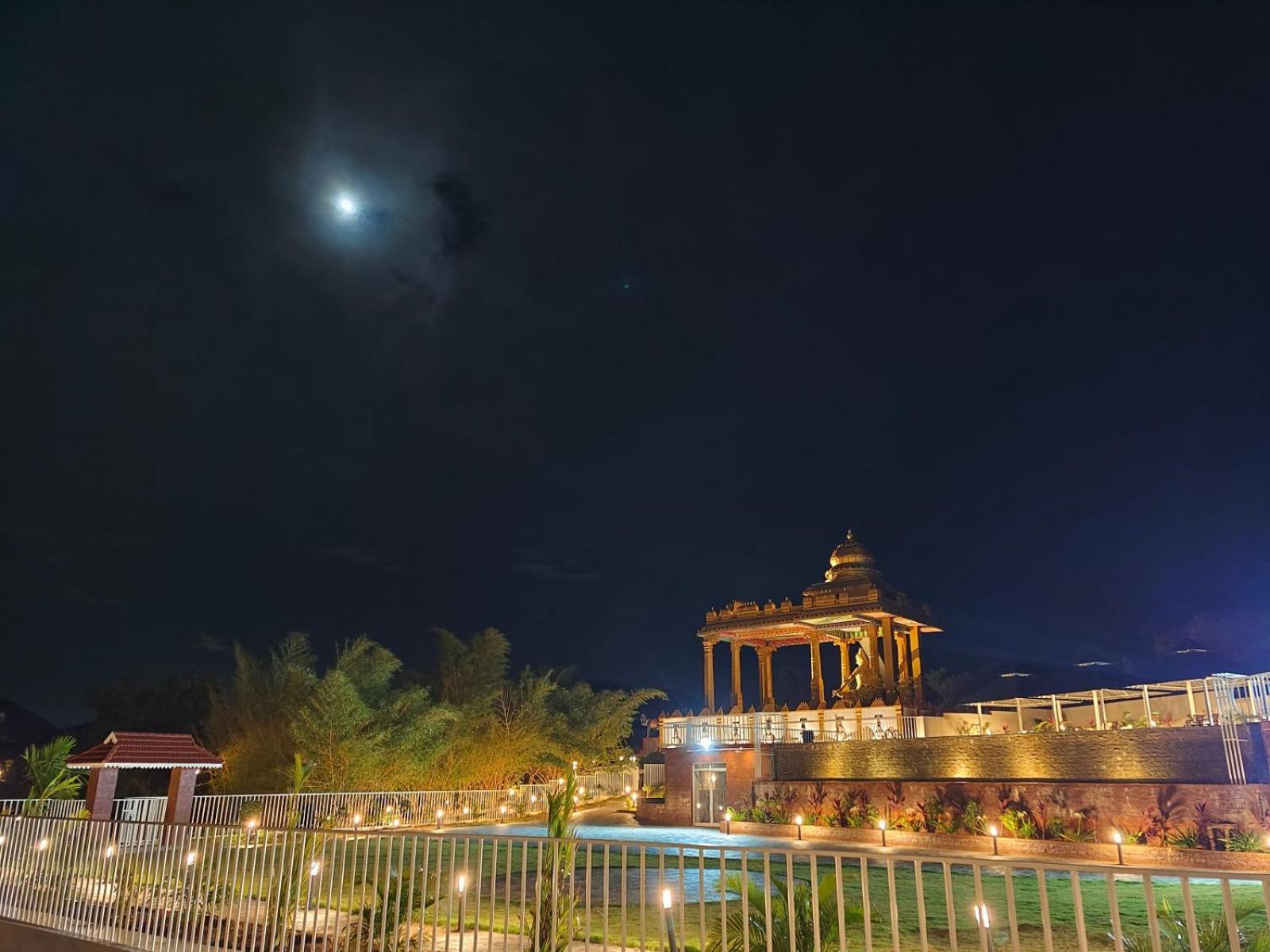 Nirvana Holistic Living Varagampadi Esterno foto